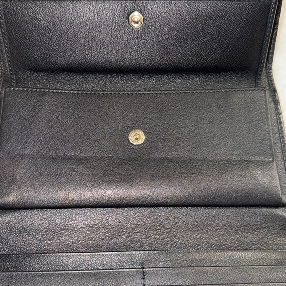 Gucci Wallet 257303-Authentic-Great Used Condition - Picture 4 of 11